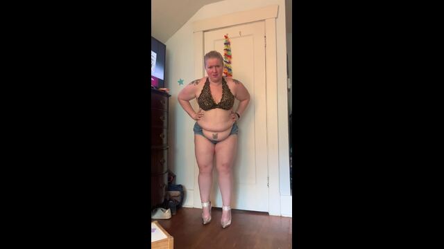 Mom fucks your bully video from GreenEyedFreakyMom