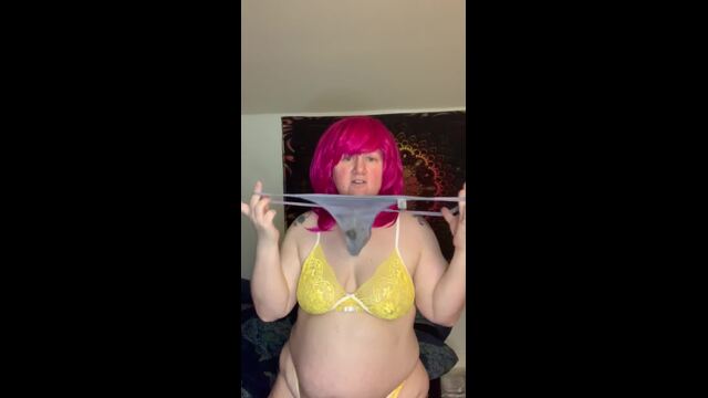 Mommy smells her stinky fishy panties video from GreenEyedFreakyMom