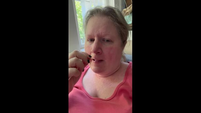 My first sneezing fetish video video from GreenEyedFreakyMom