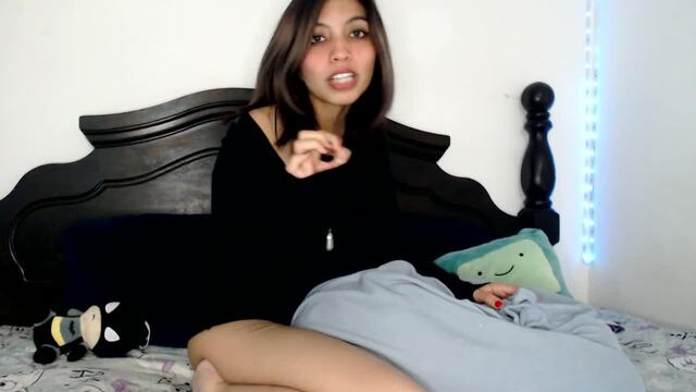 Pillow humping instruction video from CutieSky