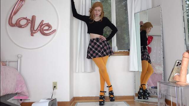 Peed In Panties and Pantyhose video from DestinationKat