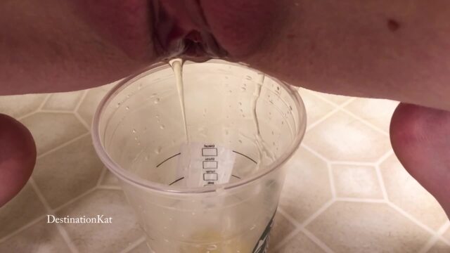 Filling Vases and Cups video from DestinationKat