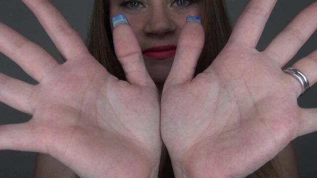 Melt For My Beautiful Hands video from