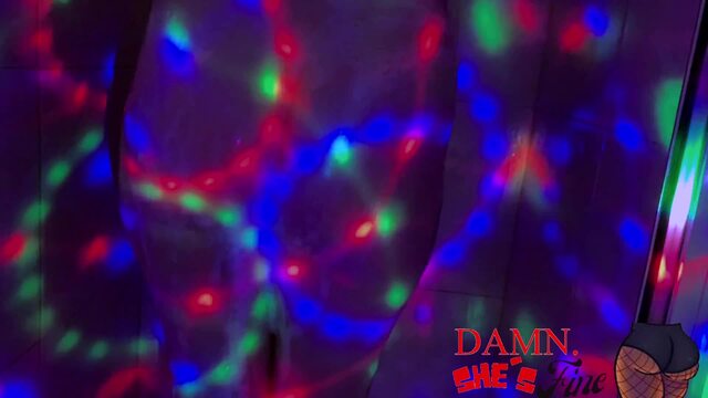 Mom Sexy Shower video from Mr. DSF