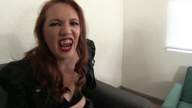 Waitress drained by Vampire Eve video from Evangeline Von Winter