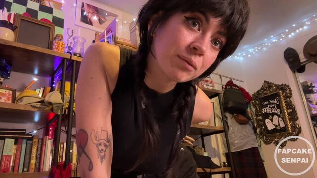 Ripping Losers Off to Pay for My Night Out video from Fapcakesenpai