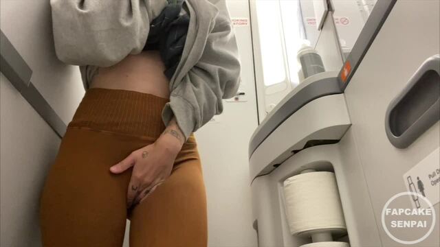 Airplane Bathroom Pee Desperation video from Fapcakesenpai