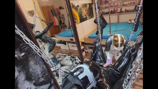 hoe training 2 video from RubberDollFraya