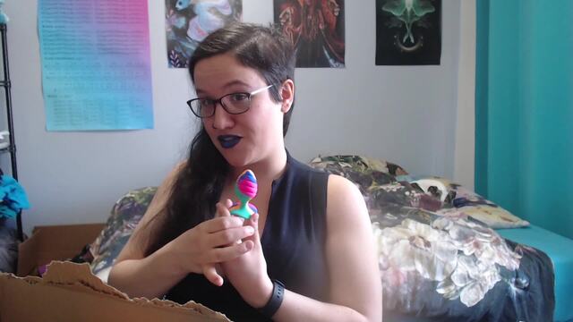 Unboxing sex toy haul: anal toys, beads, womanizer and more video from 