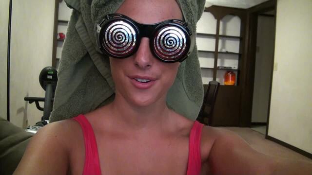 Magic Glasses 5 - Victoria video from GG Fetish Media