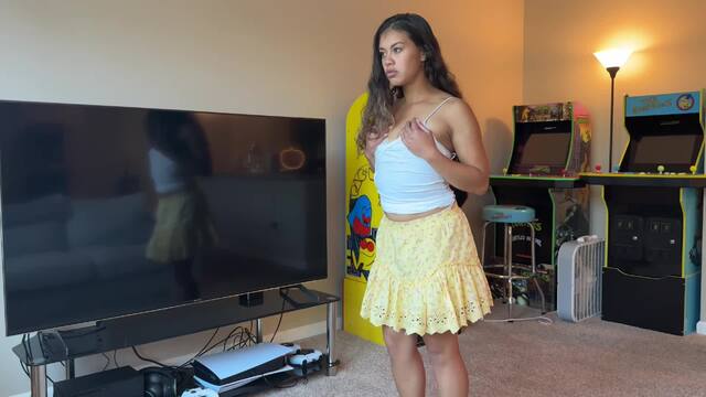 Olivia Kelly's Trigger video from GG Fetish Media