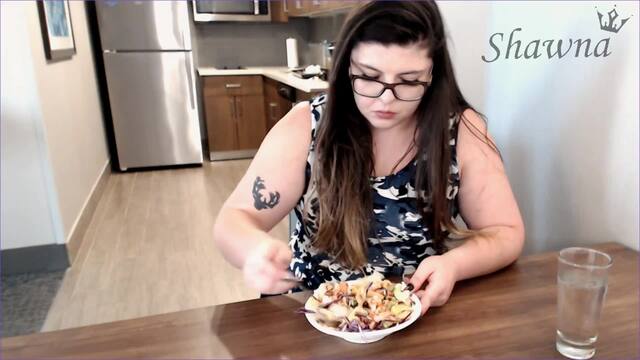 ASMR Eating Voyeur video from Goddess Shawna