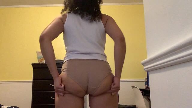 Stroke your hard cock for me video from PrincessAnitta