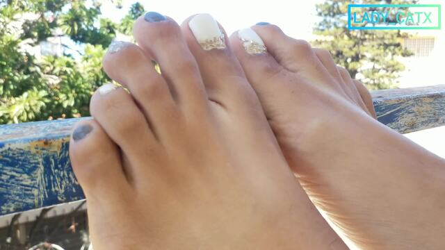 ADORATION OF MY PRETTY FEET .. video from LADY-CATX