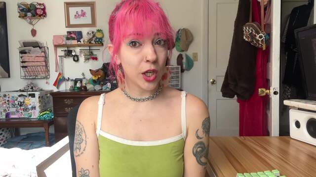 bf becomes wallet video from Lilredvelvet