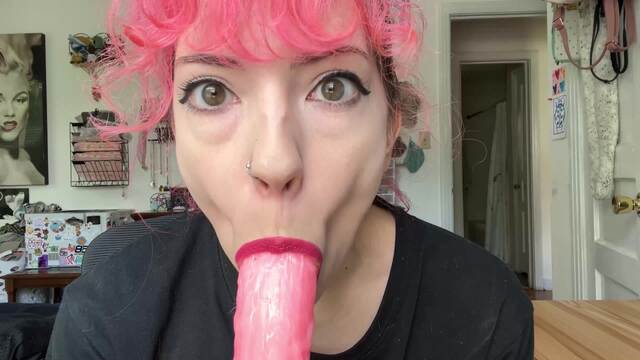 squid face fetish dildo bj video from Lilredvelvet
