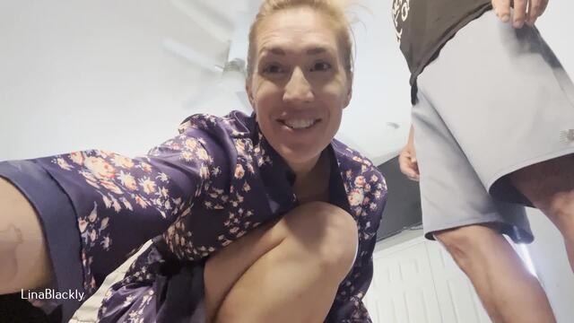 Run Errands with Giantess & Fuck video from Lina Blackly