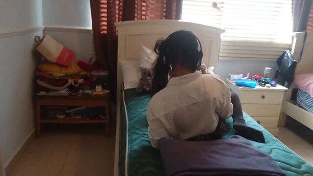 My Family Call me while I was Humping my Pillow video from Lionesslissa