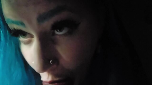 Cousins Closet video from Luna Allora