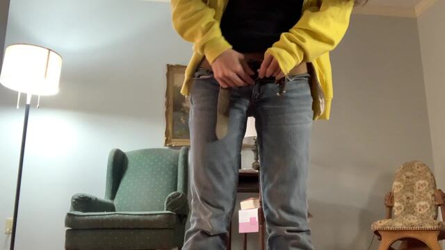 Luxxx keeps you in her panties video from LuxxxTheFox