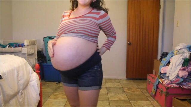 Pregnant Madeline Massive Growth Series: CropTops video from Madeline Bug