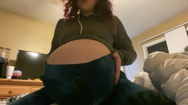 Pretend Pregnant Madeline Shows Off Belly 2021 video