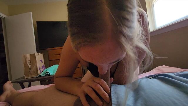 Amateur Milf Temptation: Blowjob Bliss and Twerking to Orgasm video from Mama Foxx94