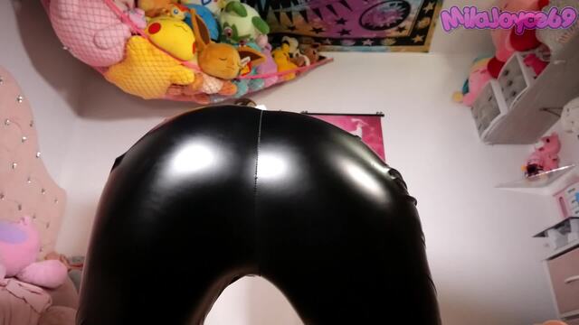 Latex Booty JOI video from Milajoyce69