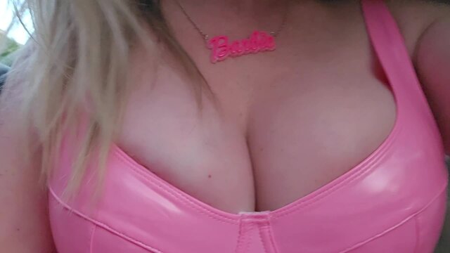 Adventures in doordashing video from Erotique