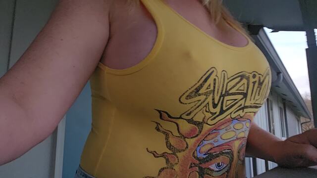 Casual smoke outside video from Erotique