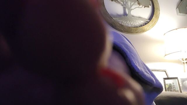 Feet n toes in your mouth video from Erotique