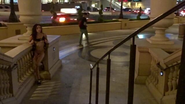 Flash, Finger, & Fuck A Guy In Public video from Nicole Niagara