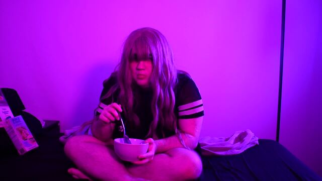 Eating Cereal video from Nikola Strife