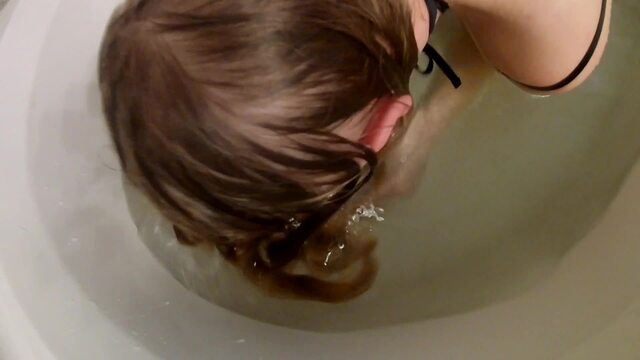 Solo Waterplay video from Luna