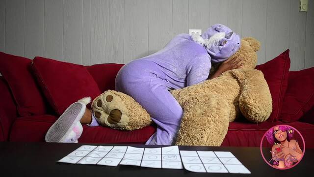 Tic-Tac-Toe video from Peach Fuzz