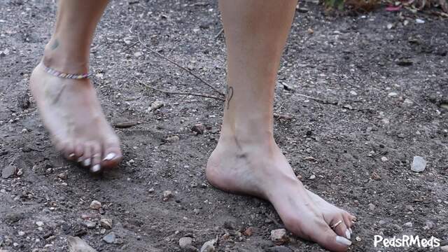 Tuffie Gets Her Feet Dirty video from Pedsrmedsproductions