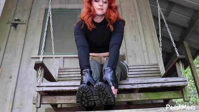 Peaches Giantess Kim Showing Off Her Boots video from Pedsrmedsproductions