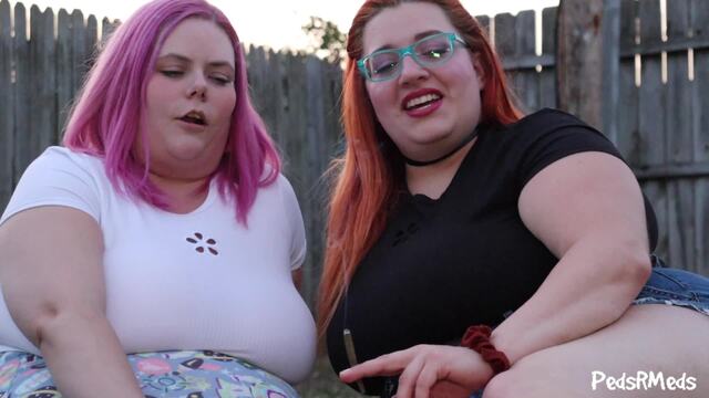 Miss Daisy Rae and ShortLivedTyranny Backyard Smoking video from Pedsrmedsproductions
