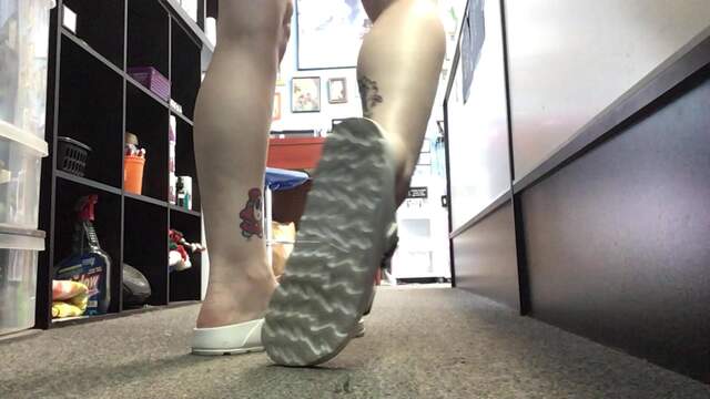 Tiny Workplace Watcher video from Princess Claudia