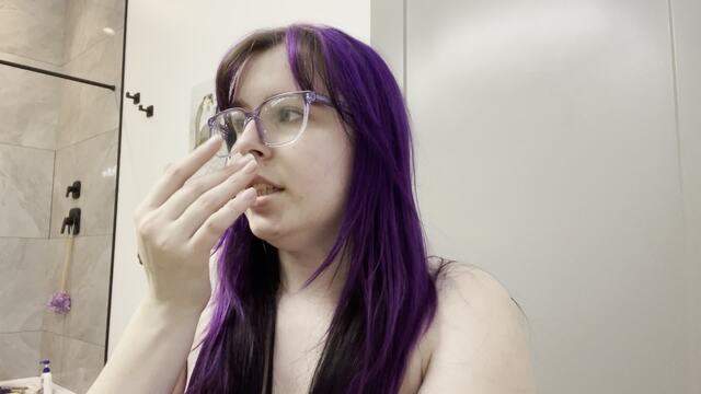 sexy tease with butt sniffing and review video from Ravensugar