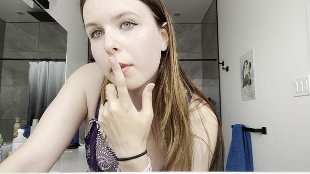 You're Just a Small Little Guy - Pathetic for Thinking That Would Please Me video from Ravensugar