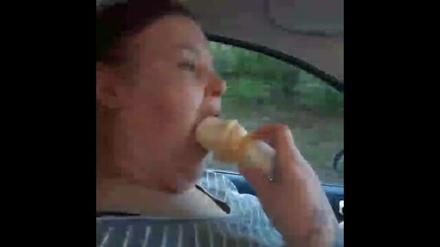 Eating a ice creamcone video from Sexyblueeyez258