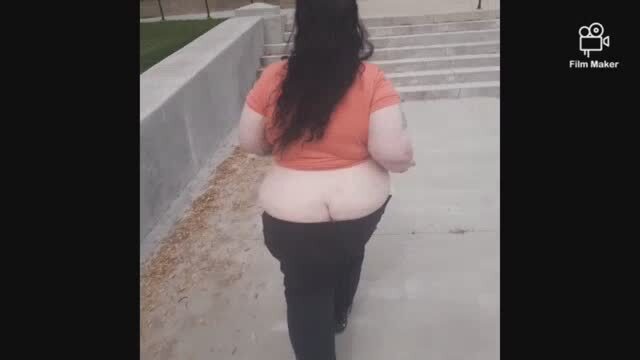 Buttcrack adventures video from Sexyblueeyez258