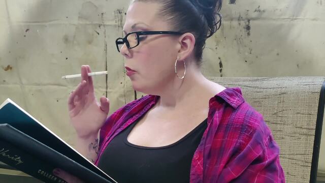 Smoking a 120 and enjoying my book video from Brianna Rose