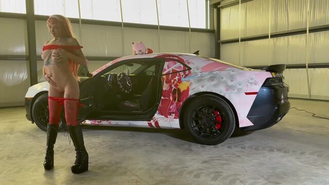 Zero Two Nude Shoot video from Ssquidviciouss