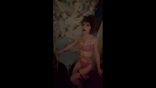 Amateur dancing video from Starlie Night