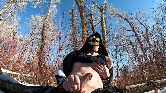 A Creature of the Ice video from SweetMadMuse
