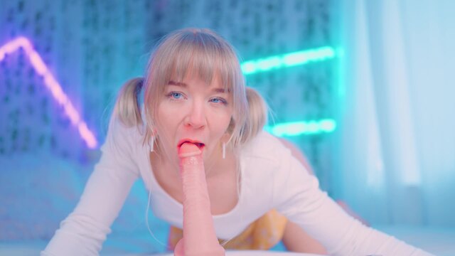 Niece lets you fuck after flirting video from Jolie Lyon