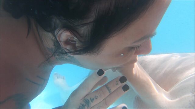 3 some in the pool video from Cheyenne Rose
