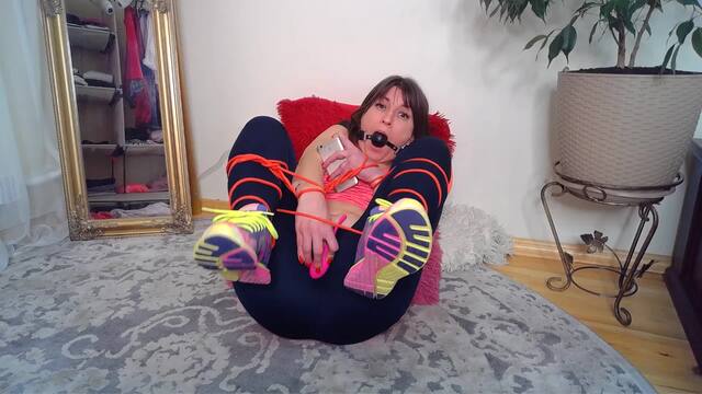 first time bondage to myself video from Veralito